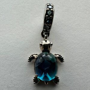 Pandora turquoise sea turtle charm